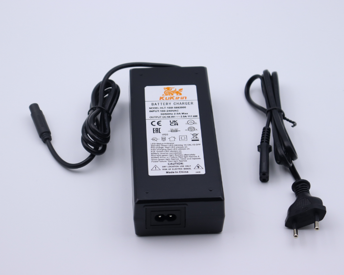 Polnilec za električni skiro Kukirin G2 Master